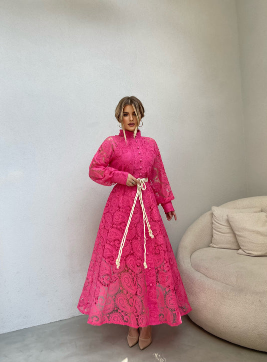 FUSTAN I GJATE ME DANTELLE