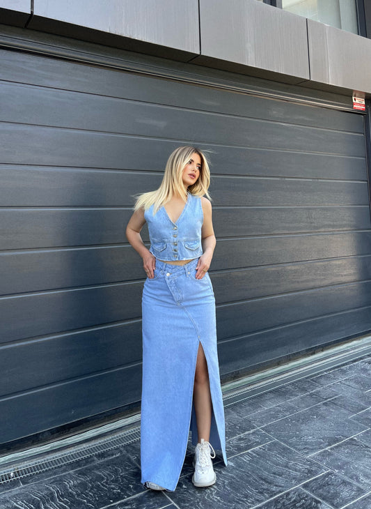 KOSTUM JELEK DHE FUND XHINS