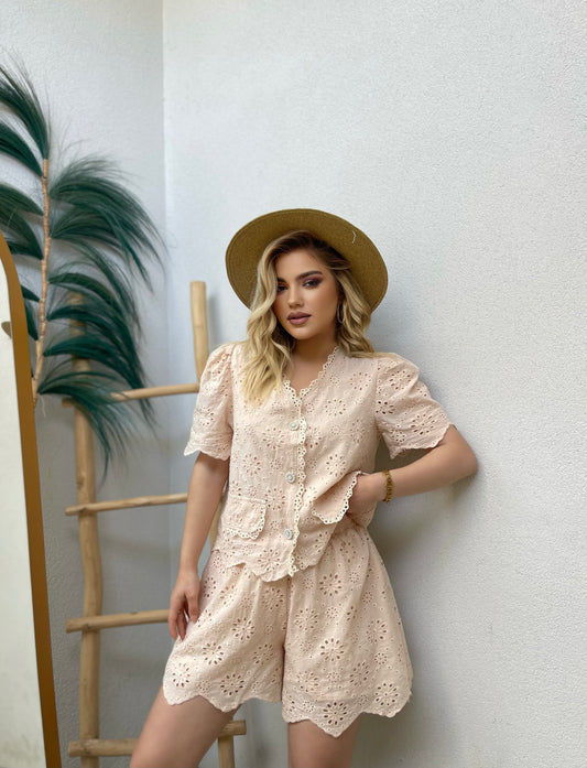 SET KEMISHE DHE PANTALLONA TE SHKURTER