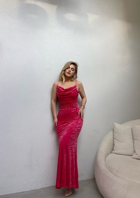 FUSTAN ME RRIPA TE HOLLE