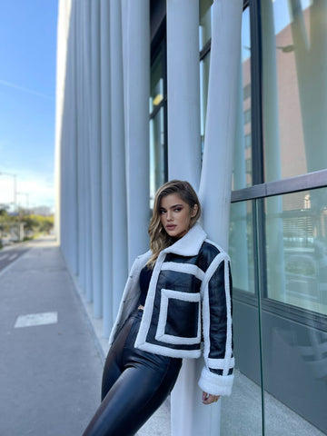 XHUP PELLUSH I SHKURTER