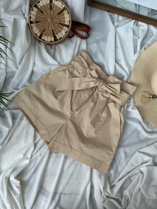 PANTALLONA TE SHKURTRA