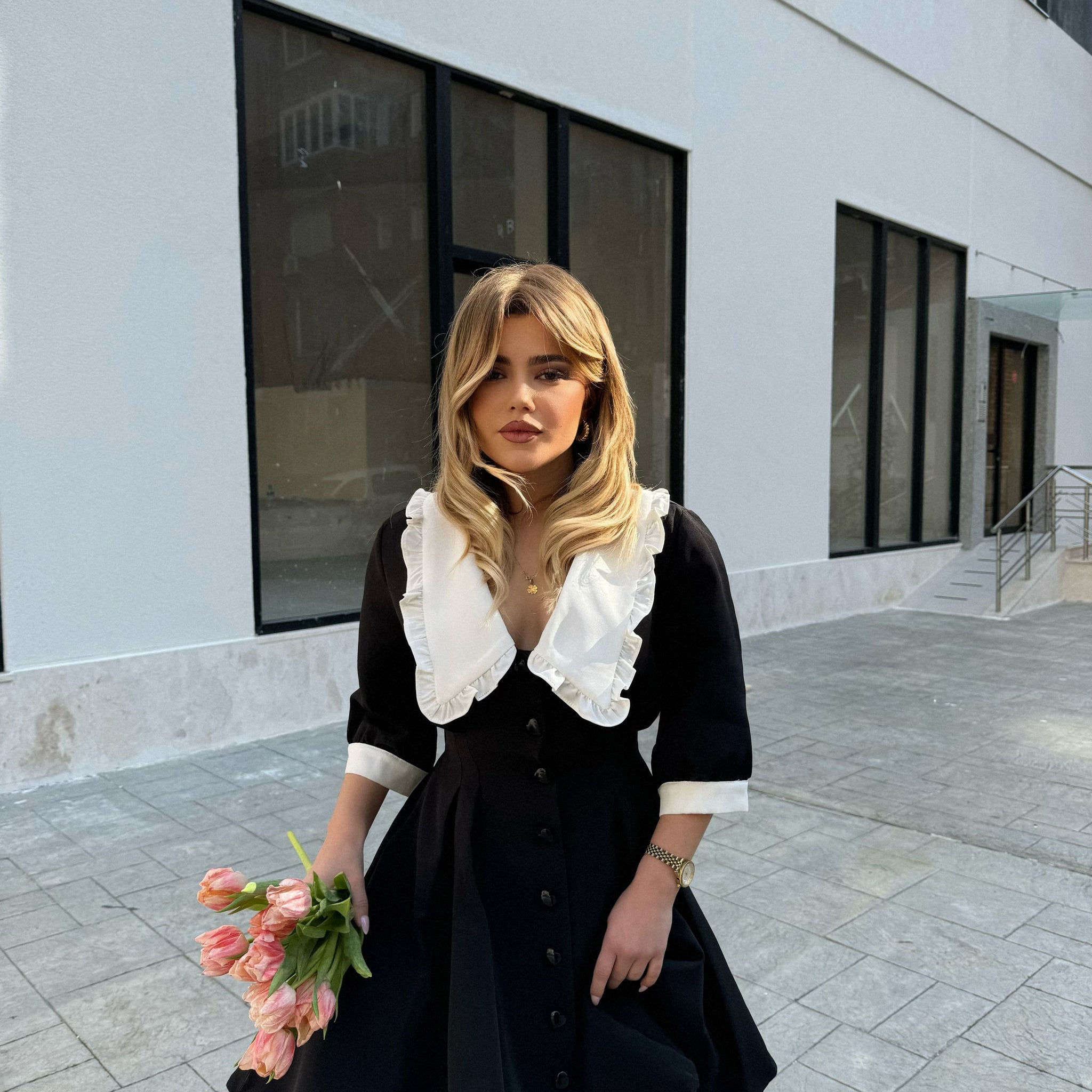 FUSTAN ME JAKE TE BARDHE