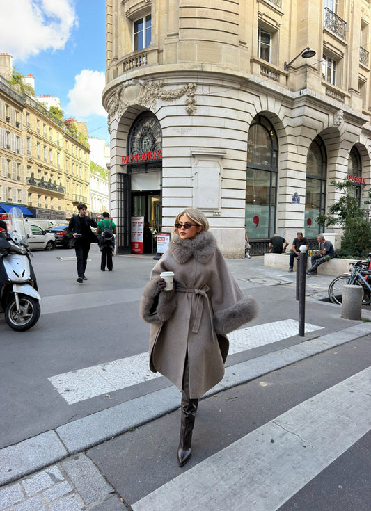 ELEGANT FAUX FUR TRIM CAPE COAT