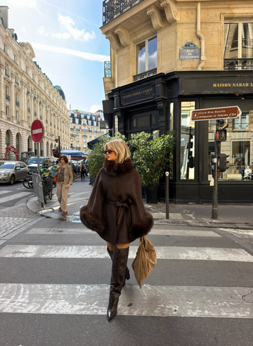 ELEGANT BROWN COAT