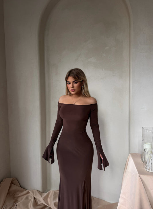 FUSTAN ME SUPE JASHTE