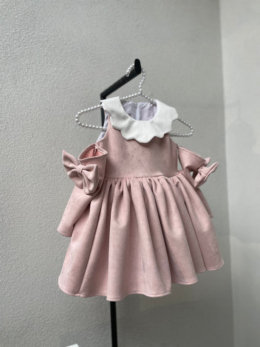 FUSTAN ME JAKE TE BARDHE