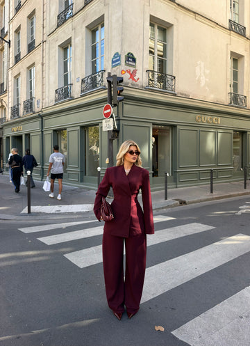 BURGUNDY TAILORED SUIT