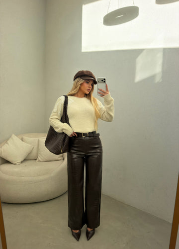 BEIGE KNIT SWEATER