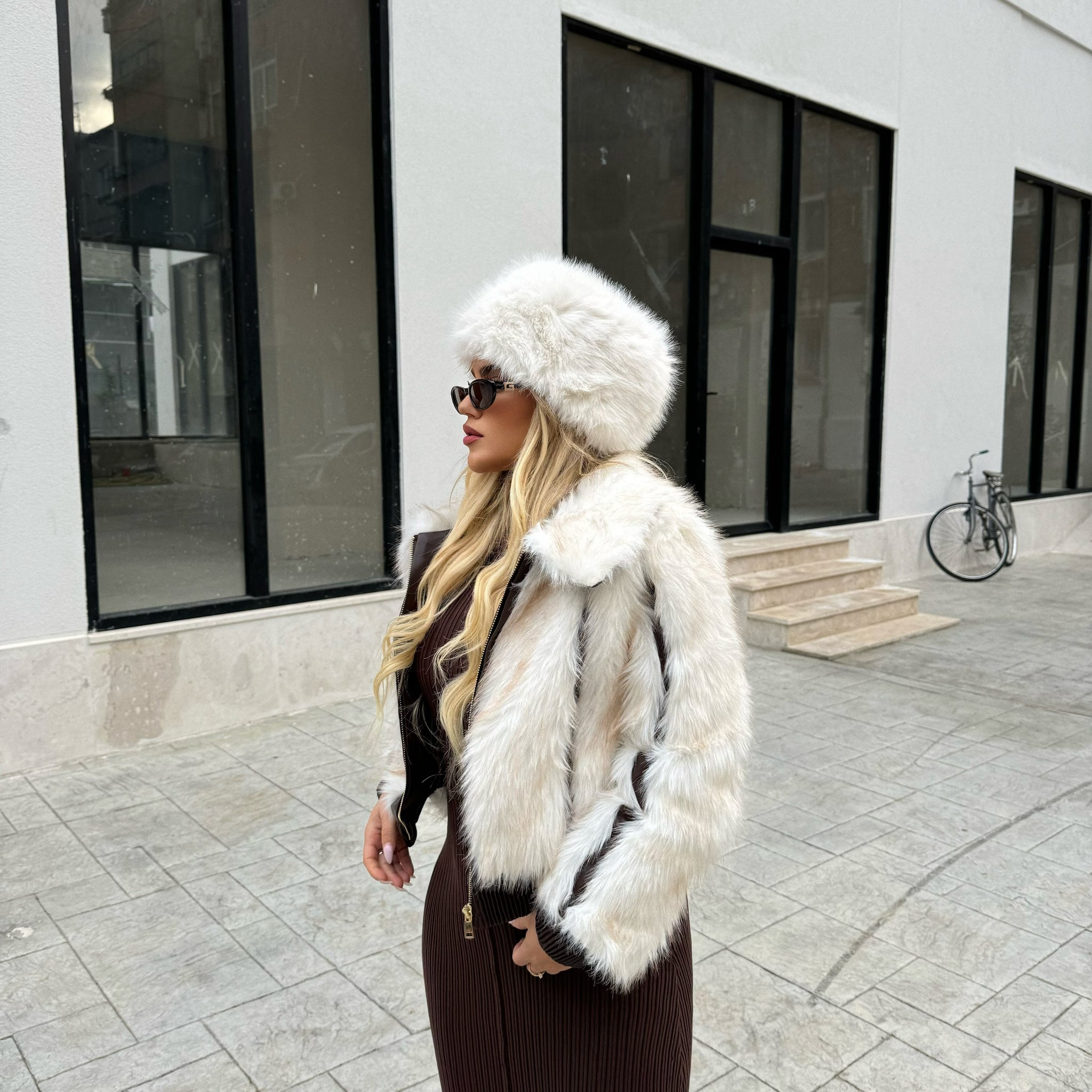 PELLUSH I SHKURTER