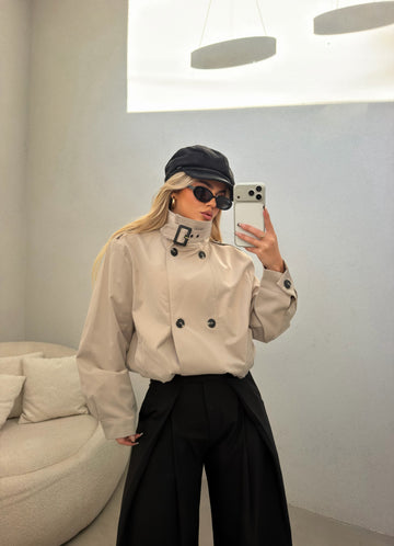 SHORT COAT
