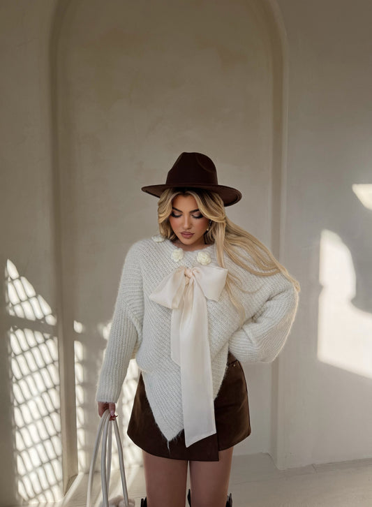 PULOVER ME FJONGO DHE LULE