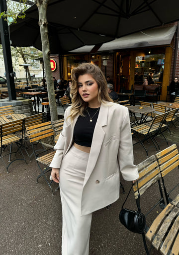 KOSTUM XHAKETE DHE FUND