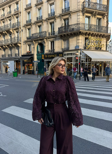 BURGUNDY LACE BLOUSE WITH WIDE SLEEVES