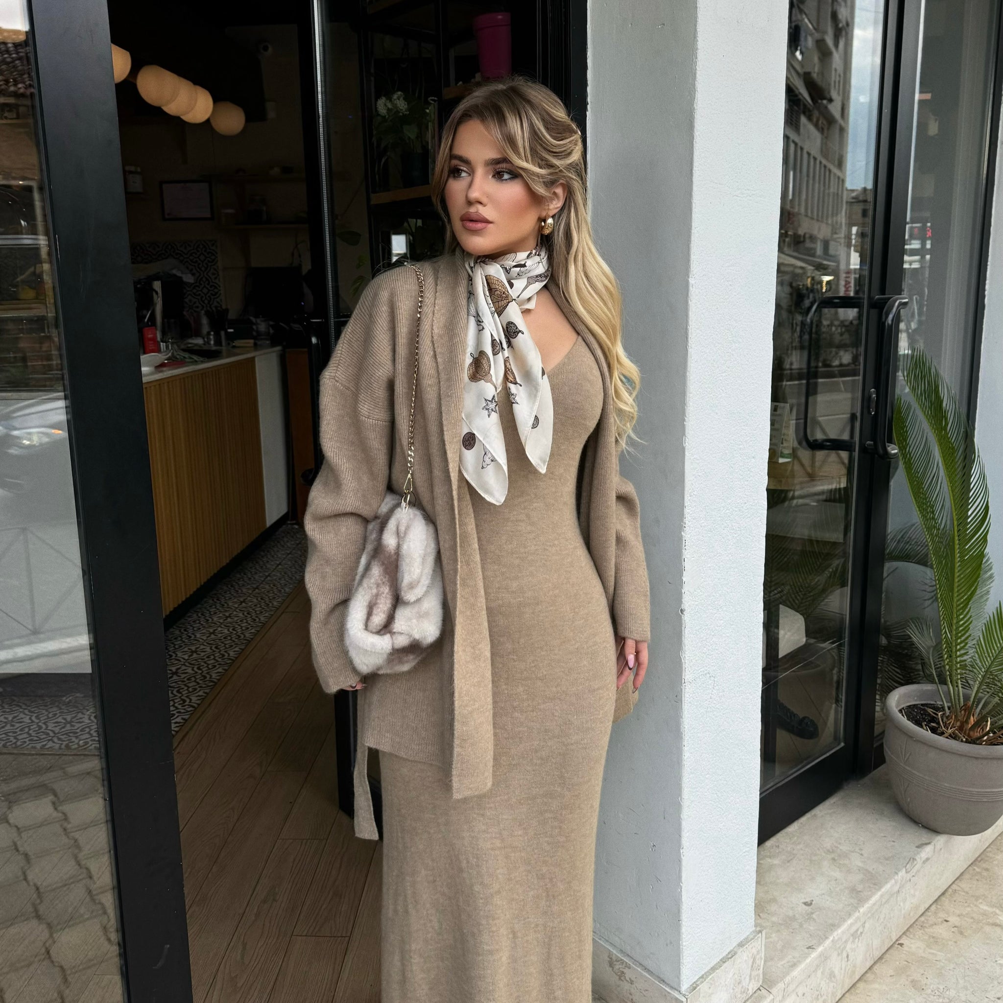 SET ME FUSTAN DHE CARDIGAN