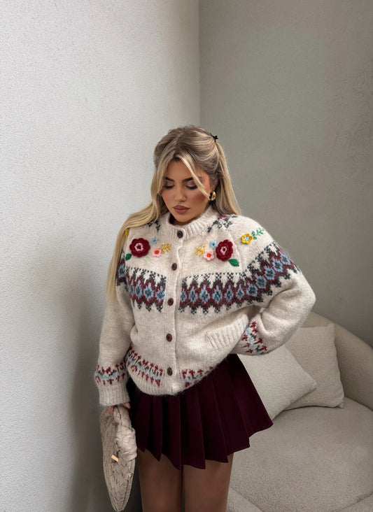 PULOVER ME DETAJE LULESH