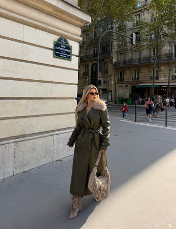 LONG COAT WITH FUR COLLAR