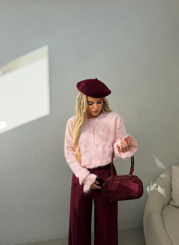 PINK SWEATER