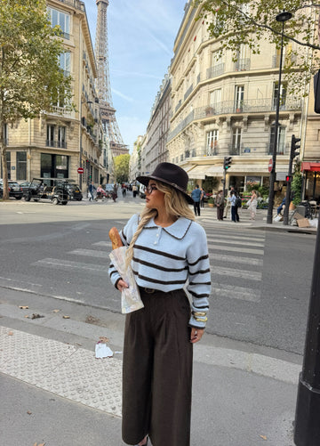 STRIPED COLLAR KNIT SWEATER