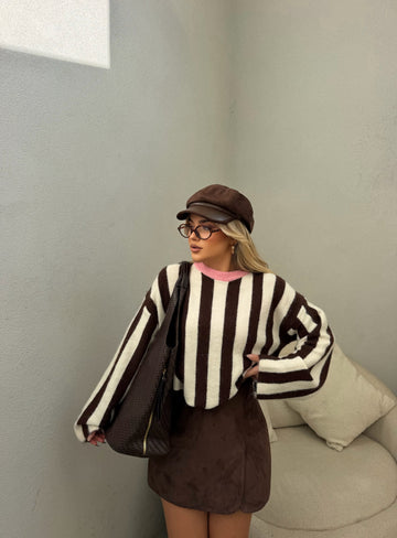 BROWN AND WHITE STRIPED SWEATER