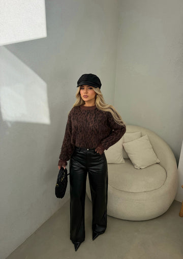 ELEGANT BLACK TROUSERS