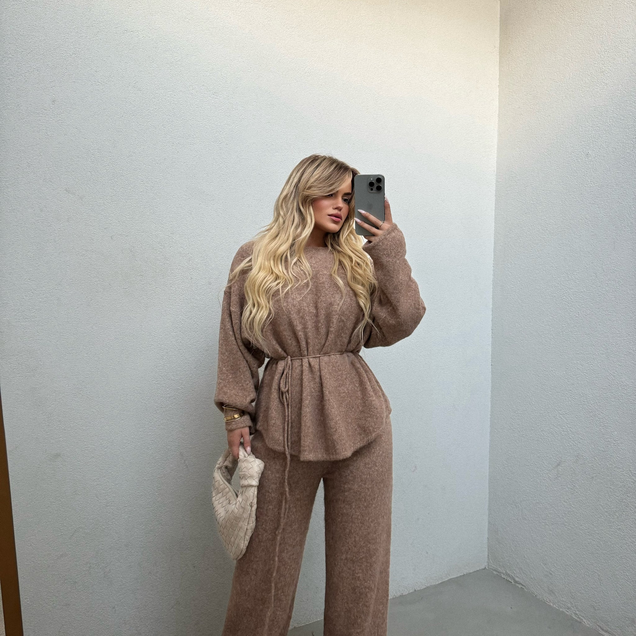 SET PULOVER DHE PANTALLONA