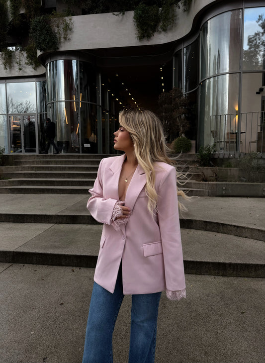 XHAKETE ME DANTELLE TEK KRAHET